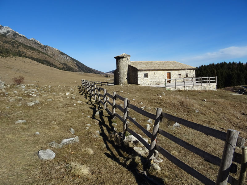 Punta di Naole e Monte Sparavero (Gruppo del Monte Baldo)